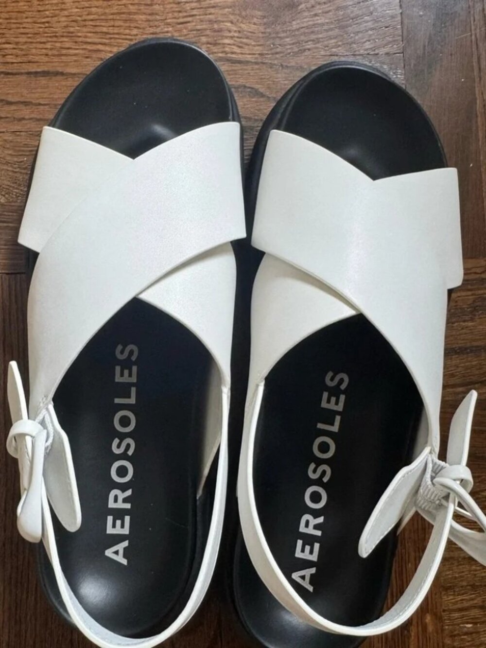 Aerosoles Harlow White Leather Slide Sandals Cross Strap Knotted Back NWT Size 9